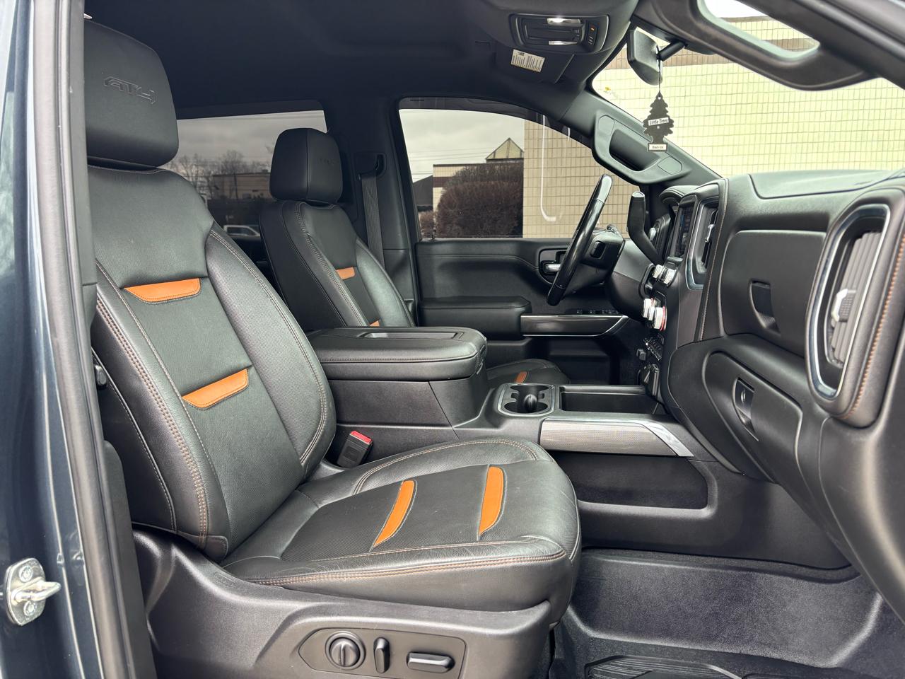 GMC Sierra 1500 4WD Crew Cab 147" AT4 2019