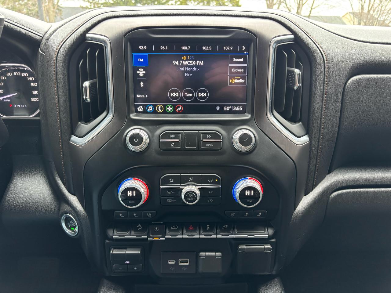 GMC Sierra 1500 4WD Crew Cab 147" AT4 2019