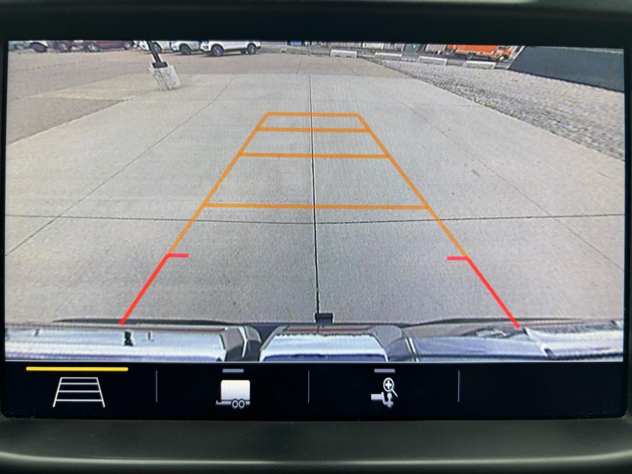 GMC Sierra 1500 4WD Crew Cab 147" AT4 2019