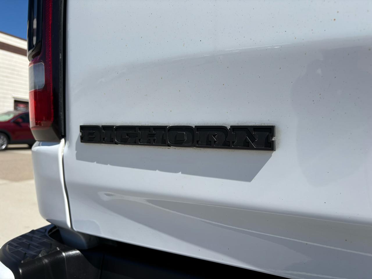 RAM 1500 Big Horn 4x4 Crew Cab 5'7" Box 2021