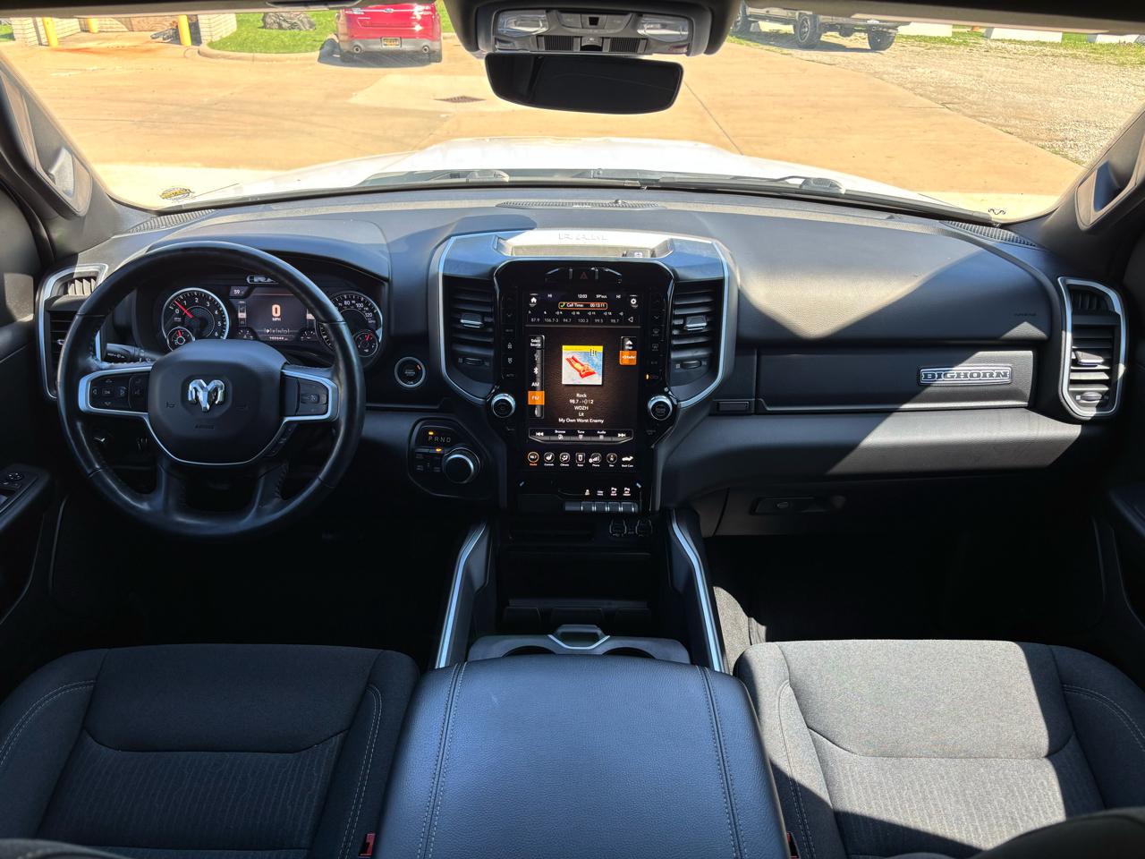 RAM 1500 Big Horn 4x4 Crew Cab 5'7" Box 2021