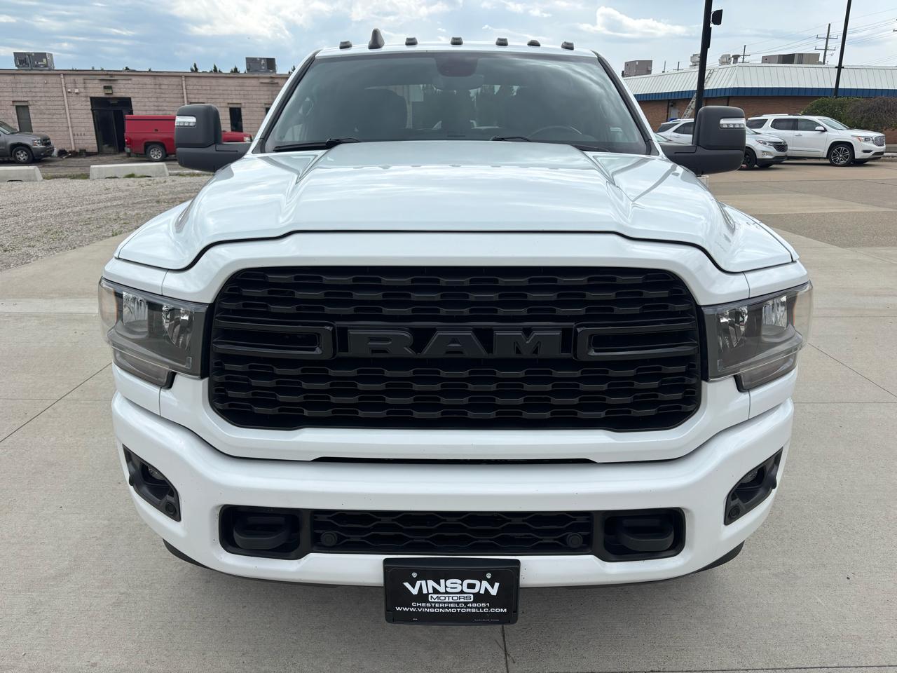 RAM 2500 Big Horn 4x4 Crew Cab 6'4" Box 2023