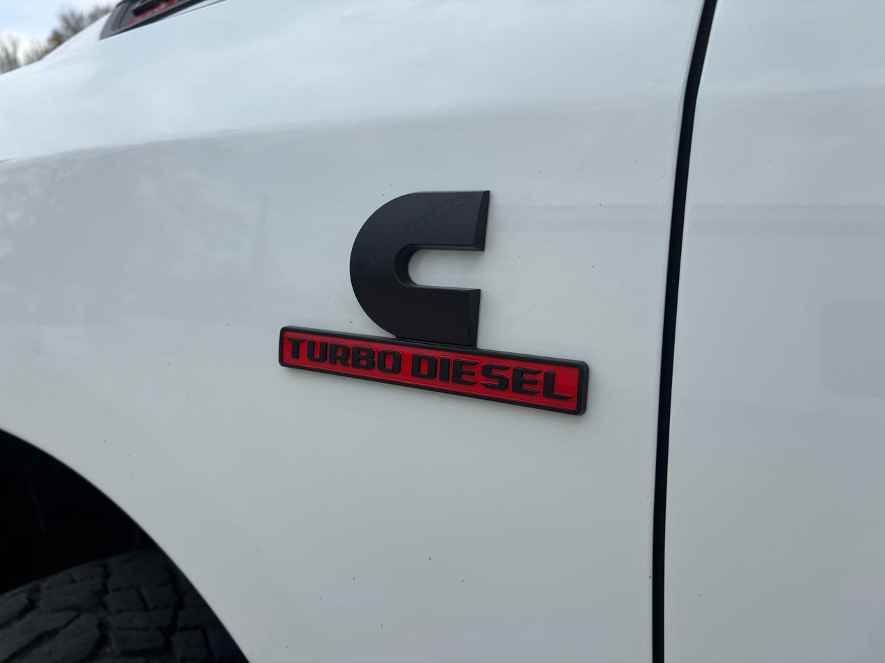 RAM 2500 Big Horn 4x4 Crew Cab 6'4" Box 2023