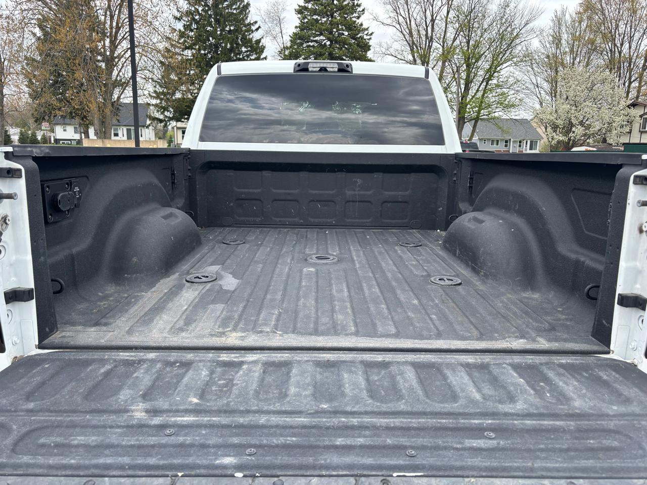 RAM 2500 Big Horn 4x4 Crew Cab 6'4" Box 2023