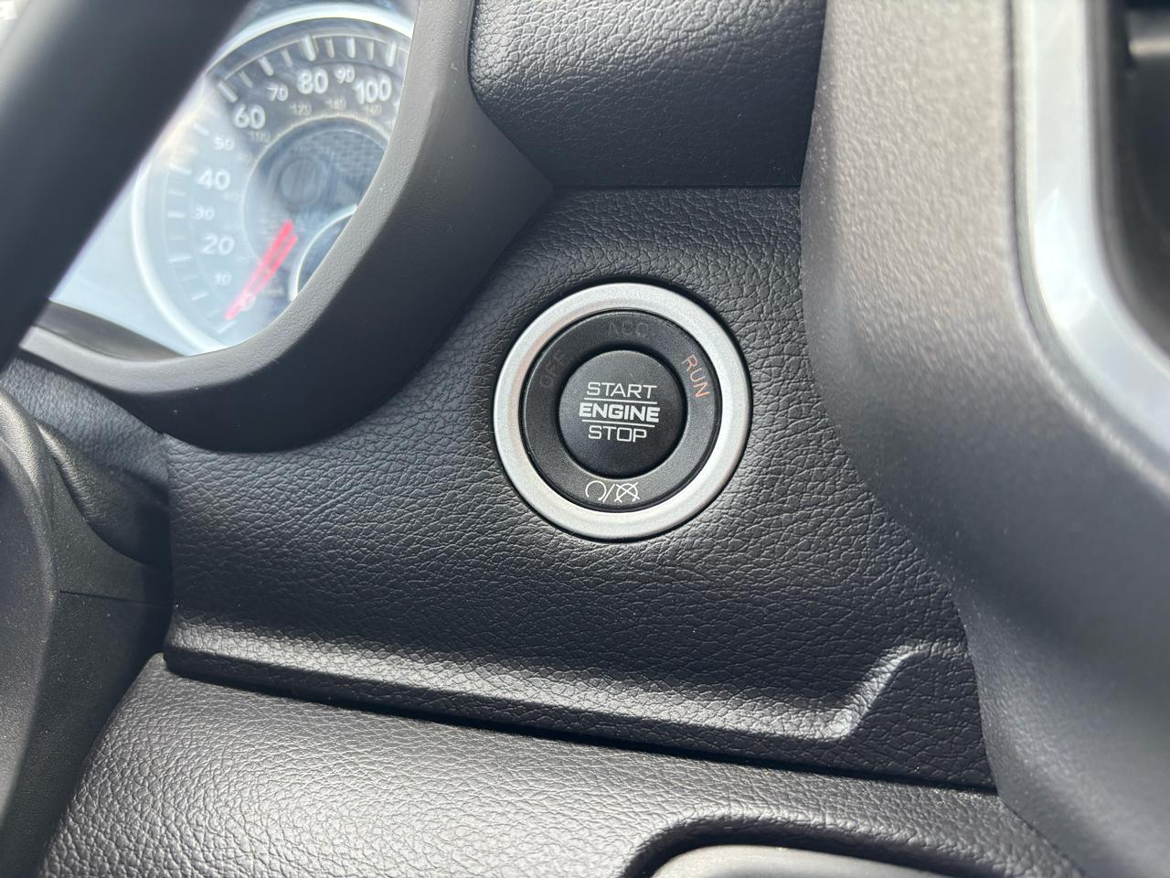 RAM 2500 Big Horn 4x4 Crew Cab 6'4" Box 2023