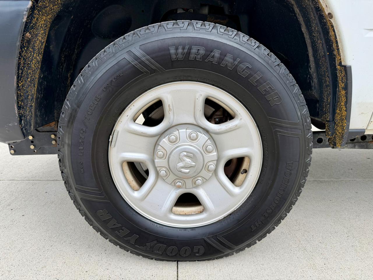 RAM 3500 Tradesman 4x4 Reg Cab 8' Box 2019