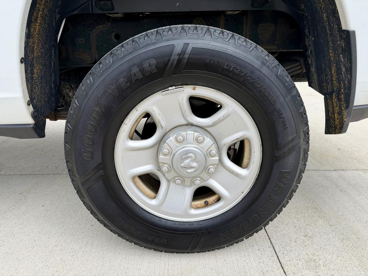 RAM 3500 Tradesman 4x4 Reg Cab 8' Box 2019