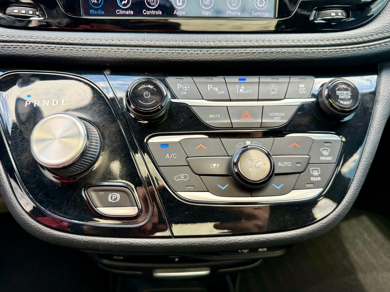 Chrysler Pacifica  2020