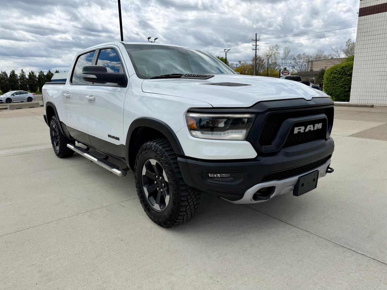 RAM 1500 Rebel 4x4 Crew Cab 5'7" Box 2019