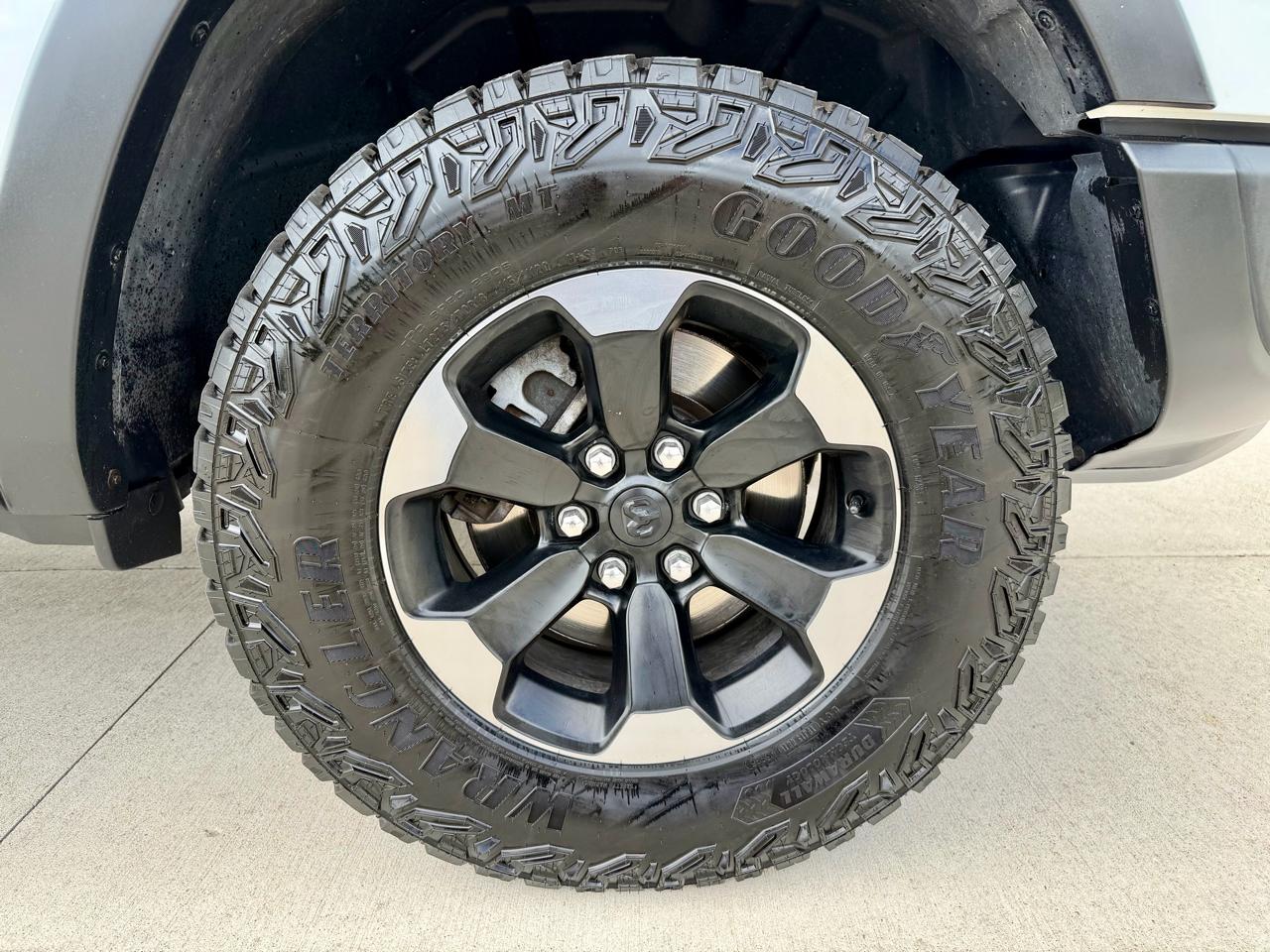 RAM 1500 Rebel 4x4 Crew Cab 5'7" Box 2019