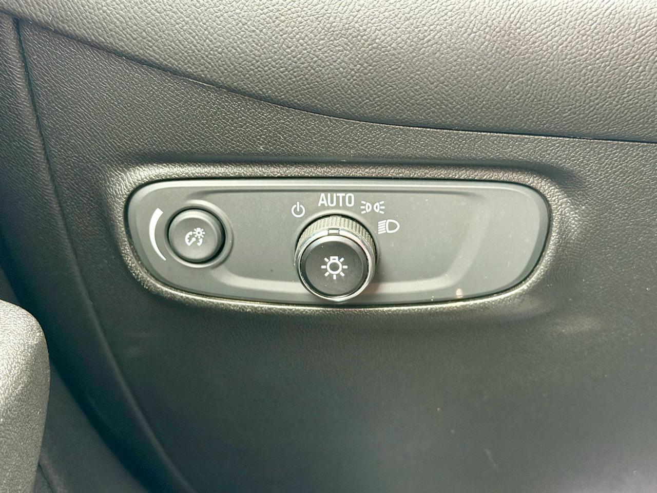 Chevrolet Equinox FWD 4dr LT w/1LT 2019