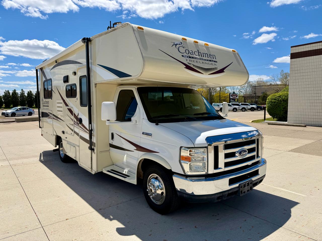 Ford Econoline Commercial Cutaway E-350 Super Duty 138" DRW 2014