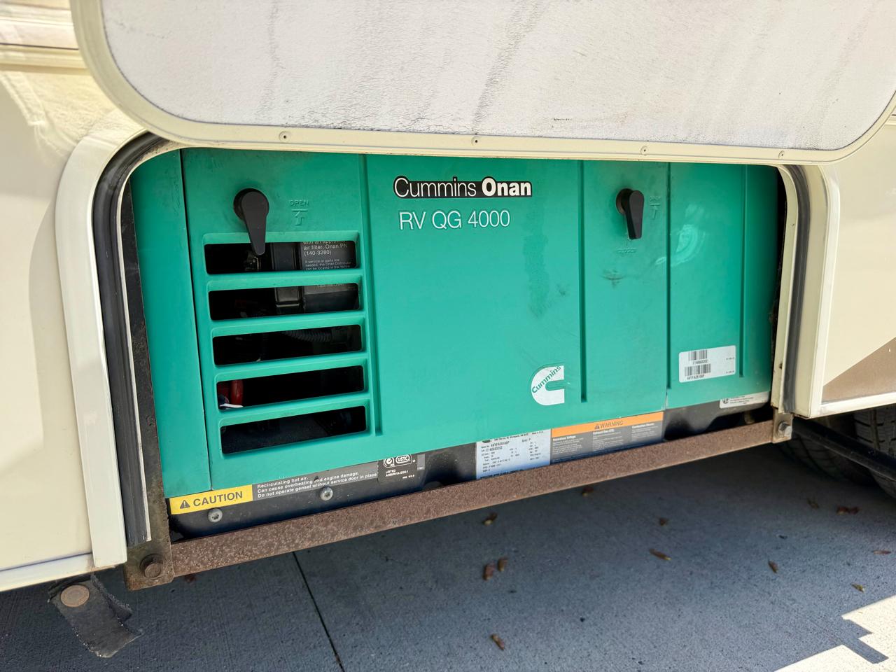 Ford Econoline Commercial Cutaway E-350 Super Duty 138" DRW 2014