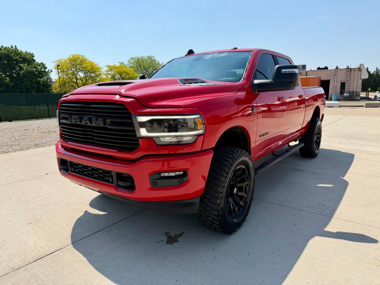 RAM 2500 Laramie 4x4 Crew Cab 6'4" Box 2023