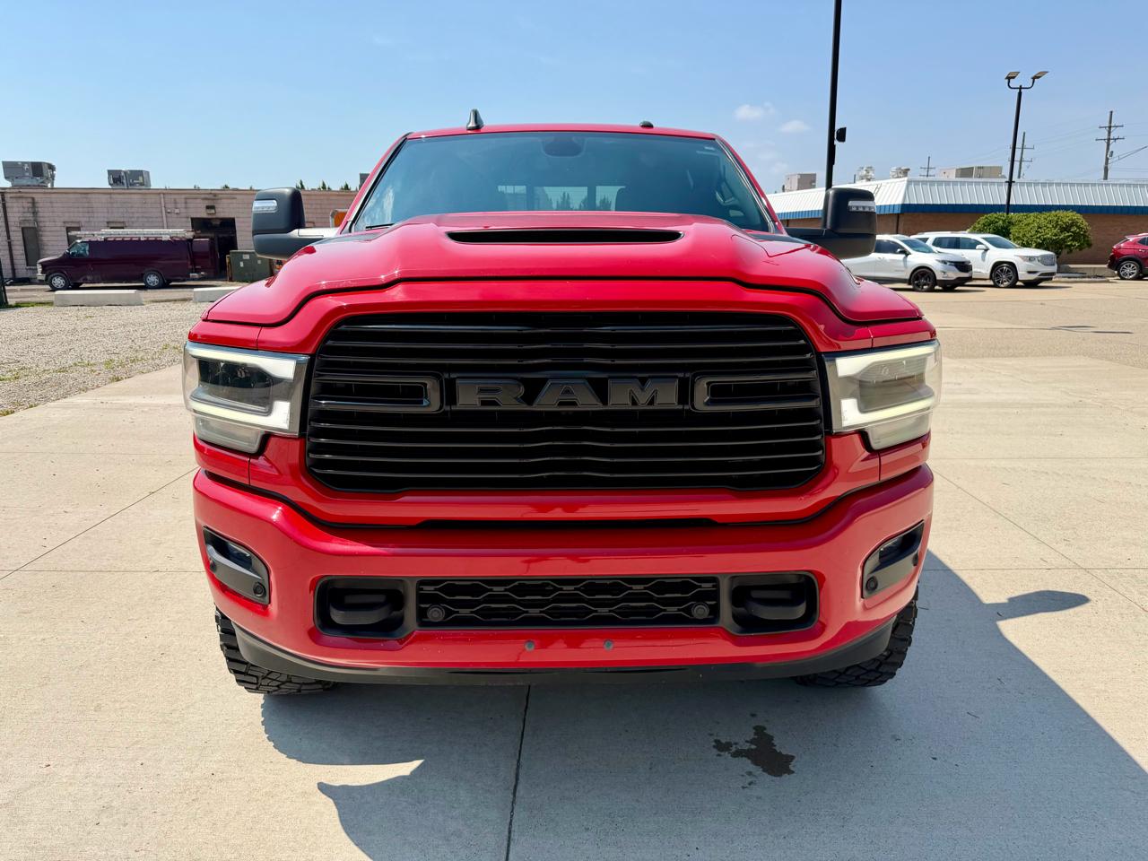 RAM 2500 Laramie 4x4 Crew Cab 6'4" Box 2023