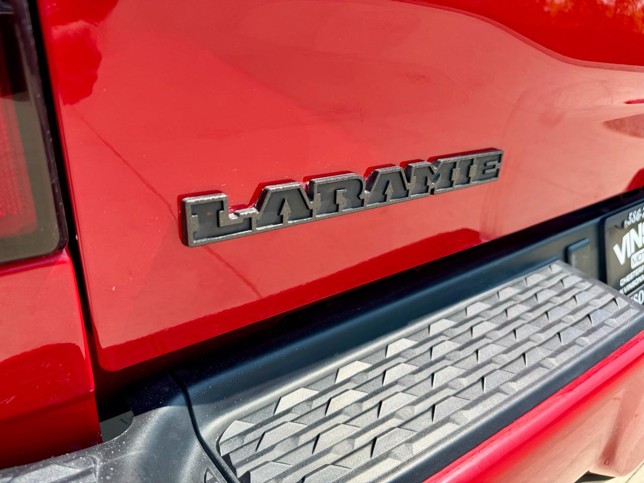 RAM 2500 Laramie 4x4 Crew Cab 6'4" Box 2023