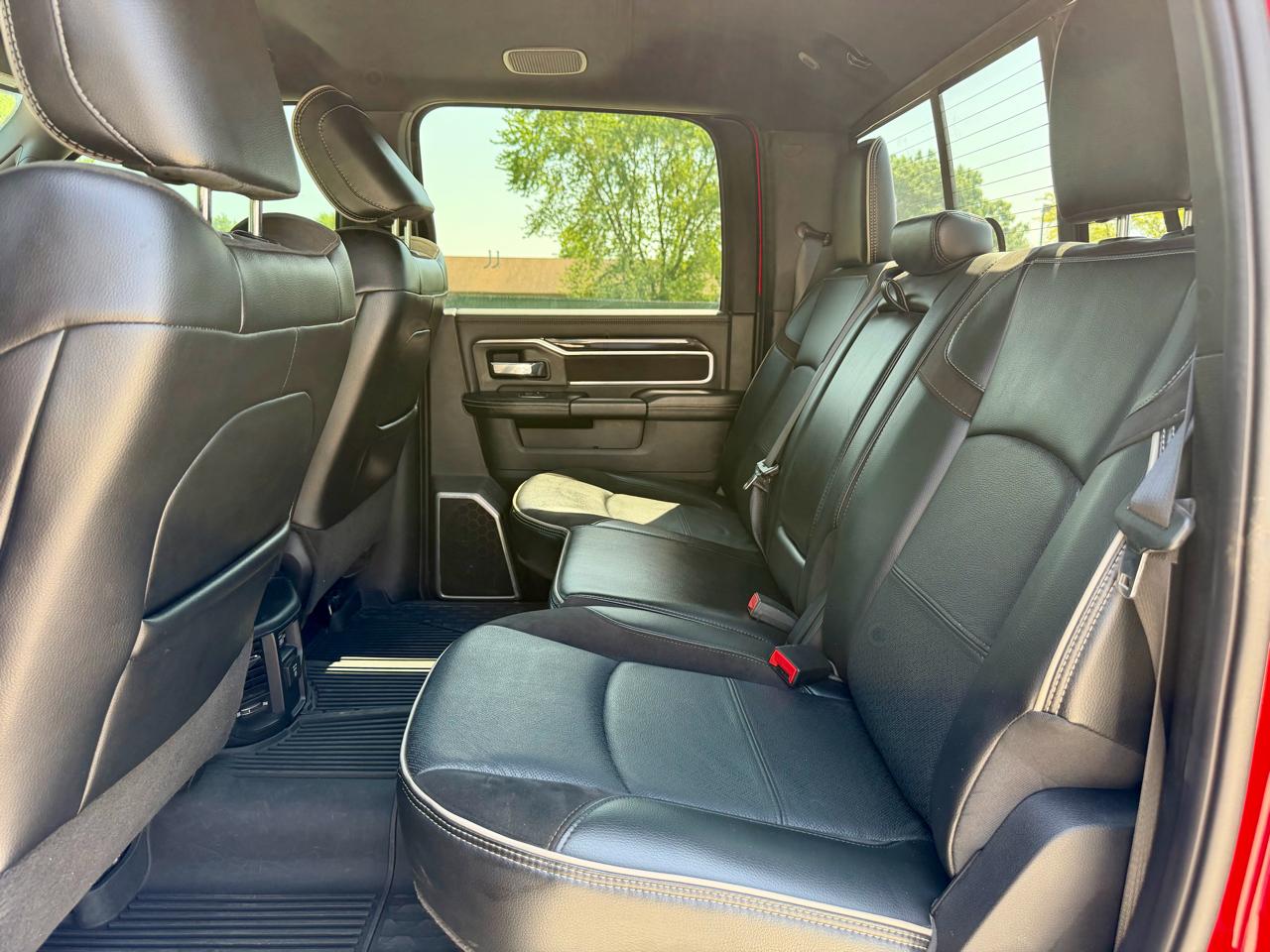 RAM 2500 Laramie 4x4 Crew Cab 6'4" Box 2023