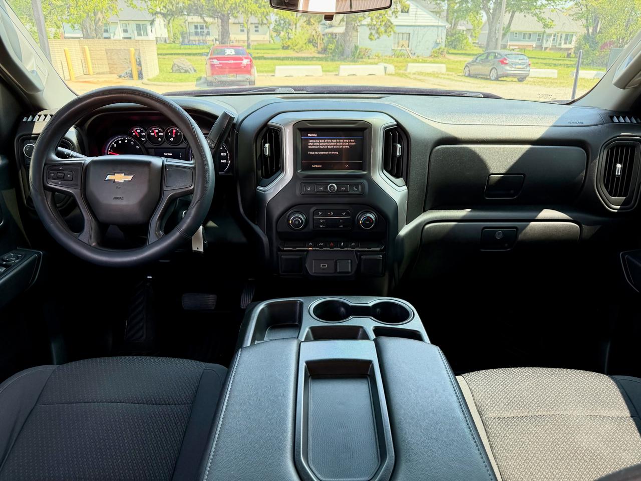 Chevrolet Silverado 1500 4WD Crew Cab 147" Custom 2020