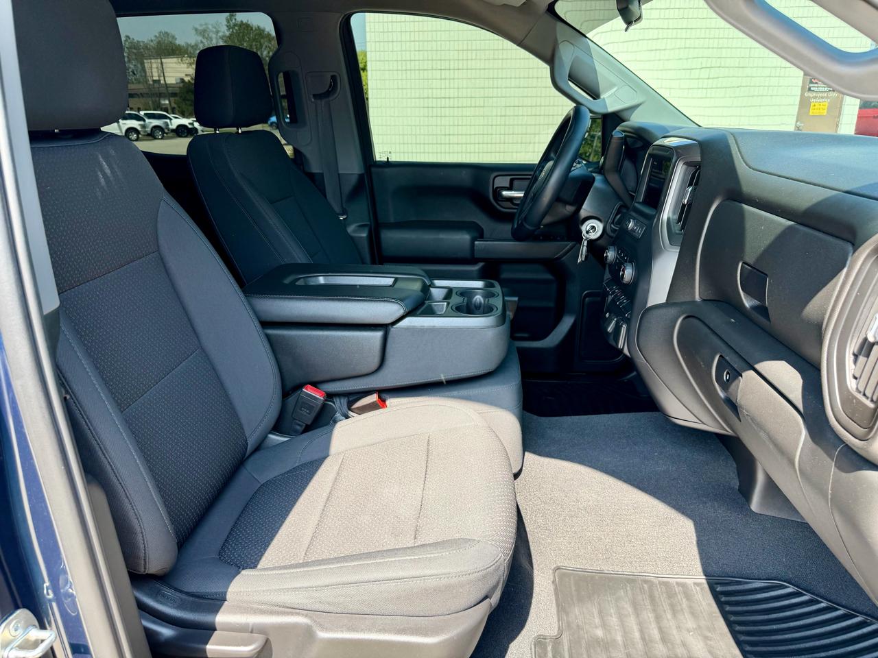 Chevrolet Silverado 1500 4WD Crew Cab 147" Custom 2020