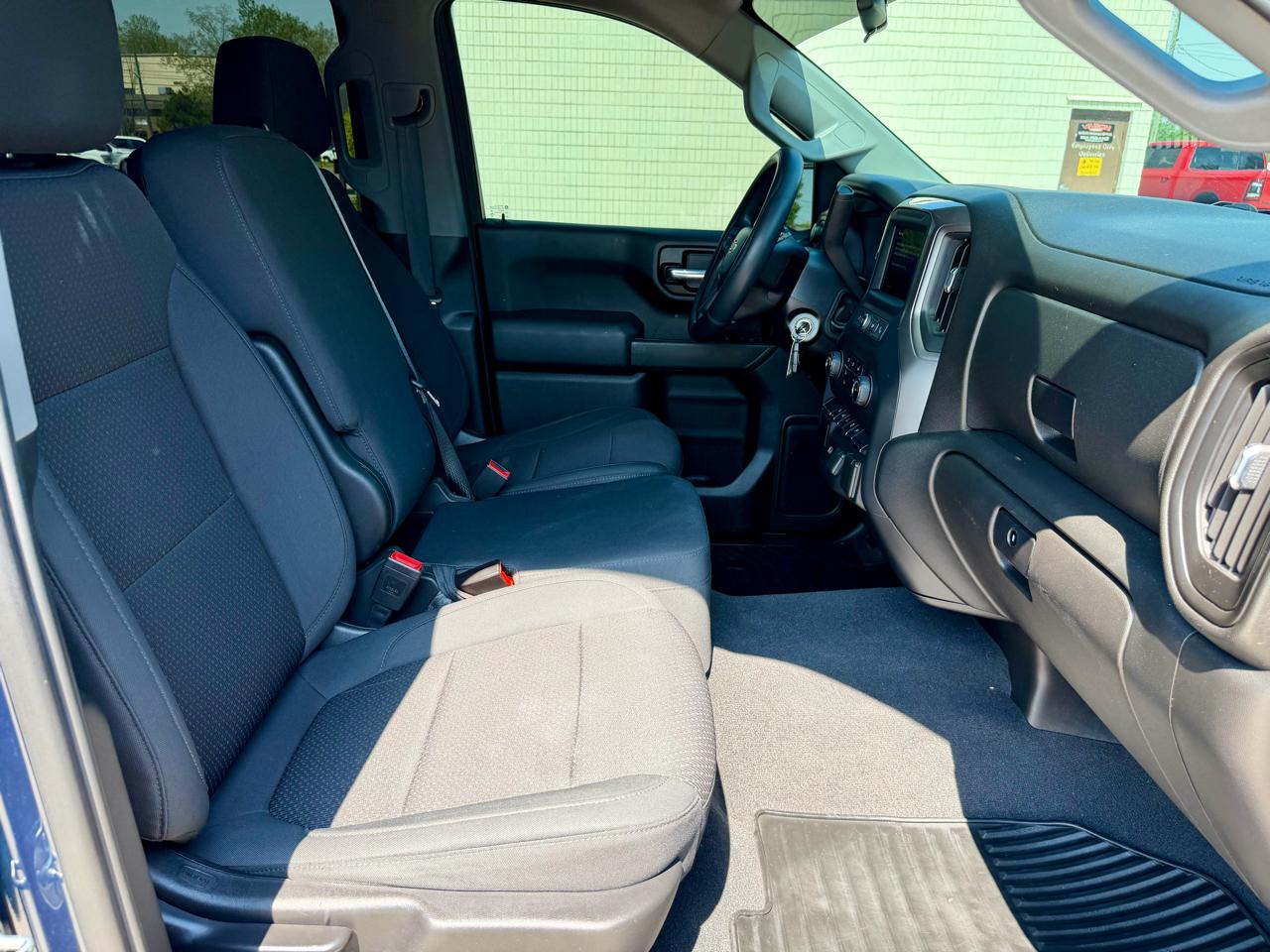 Chevrolet Silverado 1500 4WD Crew Cab 147" Custom 2020
