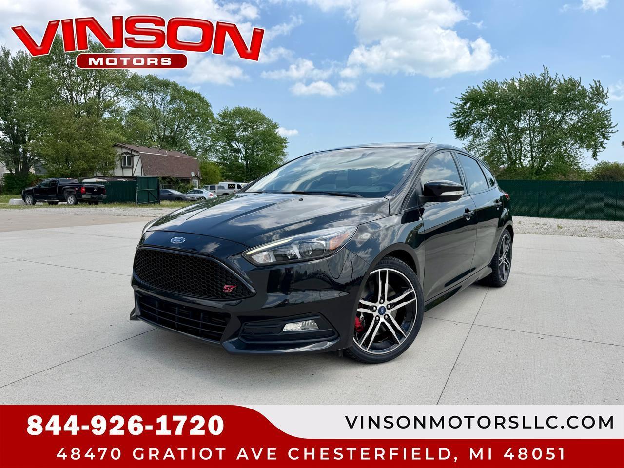 2015 Ford Focus 5dr HB ST