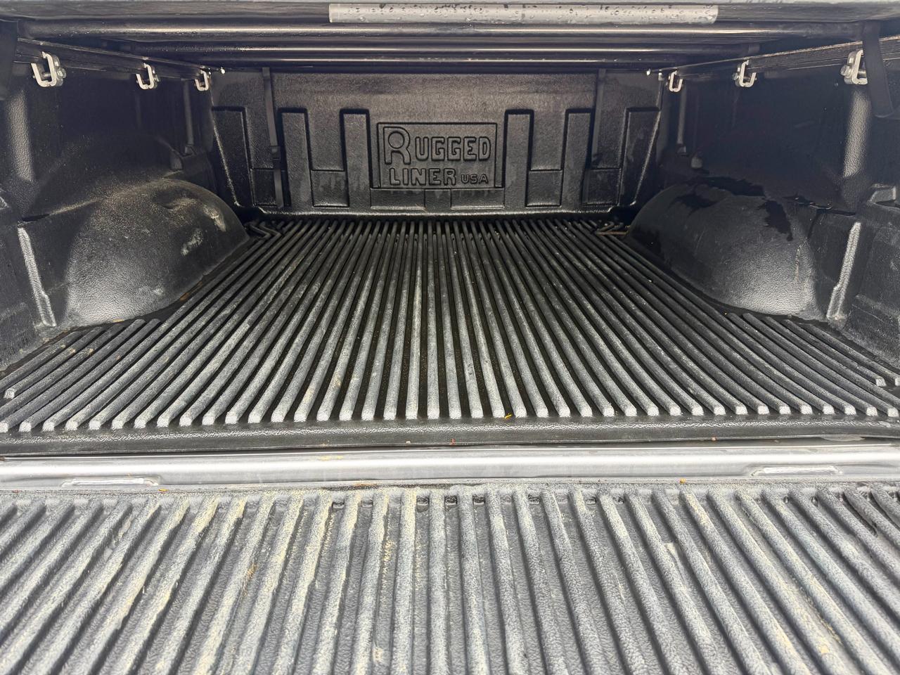 RAM 1500 Big Horn 4x4 Crew Cab 5'7" Box 2021
