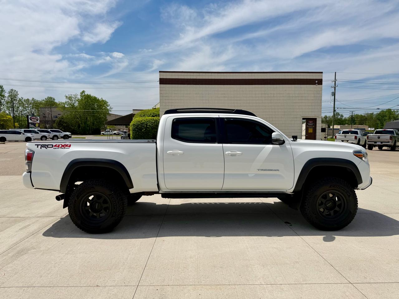 Toyota Tacoma 4WD TRD Off Road Double Cab 6' Bed V6 AT (Natl) 2021