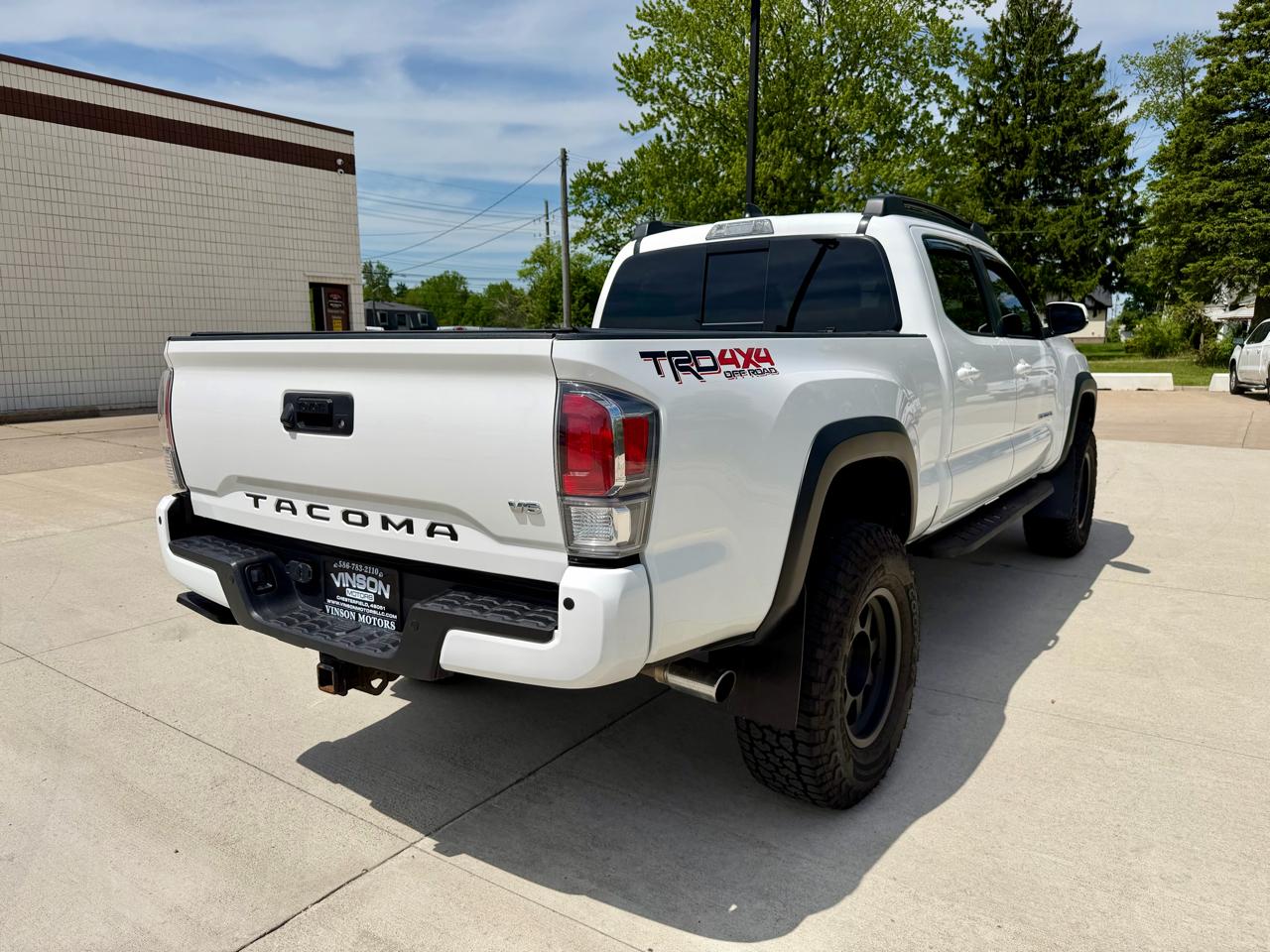 Toyota Tacoma 4WD TRD Off Road Double Cab 6' Bed V6 AT (Natl) 2021