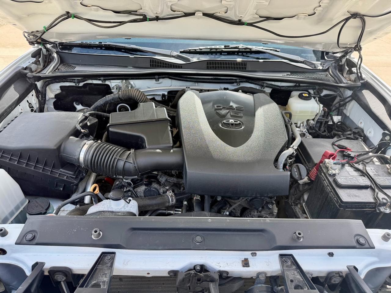 Toyota Tacoma 4WD TRD Off Road Double Cab 6' Bed V6 AT (Natl) 2021