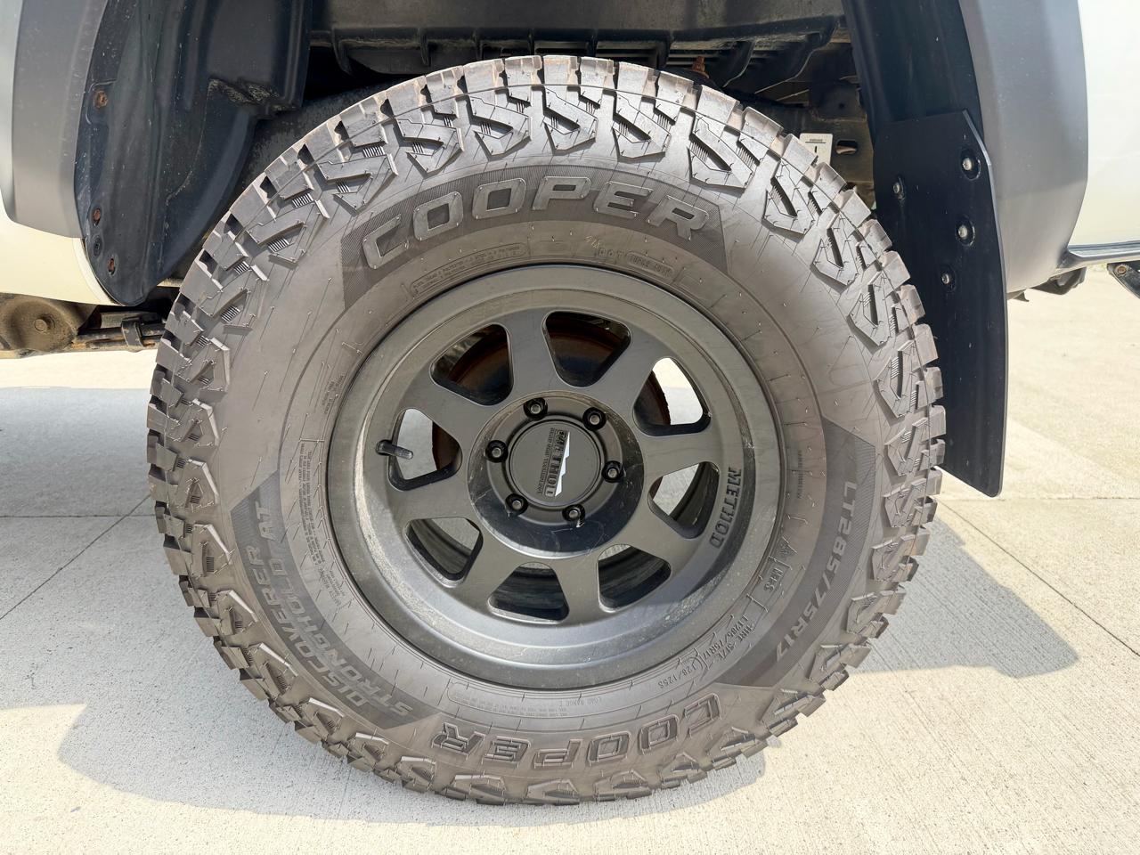 Toyota Tacoma 4WD TRD Off Road Double Cab 6' Bed V6 AT (Natl) 2021