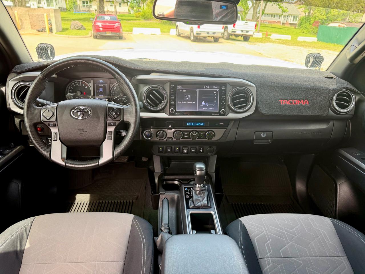 Toyota Tacoma 4WD TRD Off Road Double Cab 6' Bed V6 AT (Natl) 2021