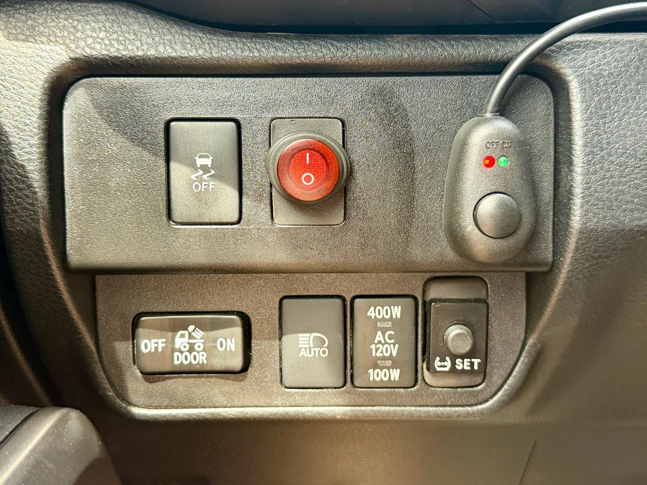 Toyota Tacoma 4WD TRD Off Road Double Cab 6' Bed V6 AT (Natl) 2021