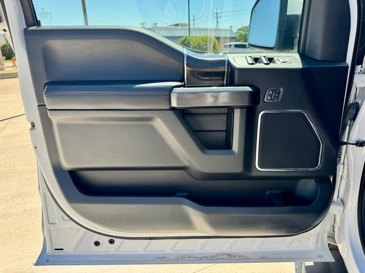 Ford F-150 Lariat 4WD SuperCrew 5.5' Box 2018