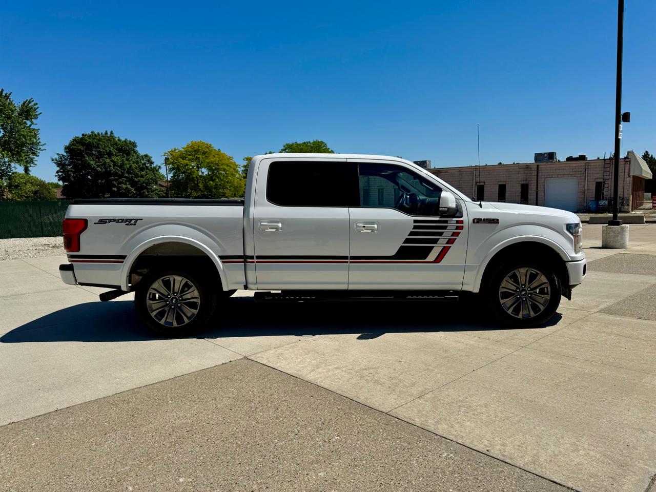 Ford F-150 Lariat 4WD SuperCrew 5.5' Box 2018