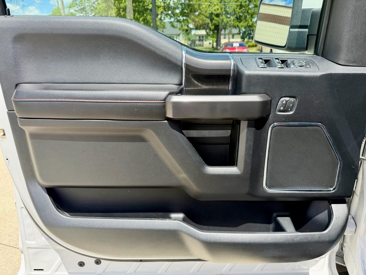 Ford F-150 Lariat 4WD SuperCrew 5.5' Box 2018