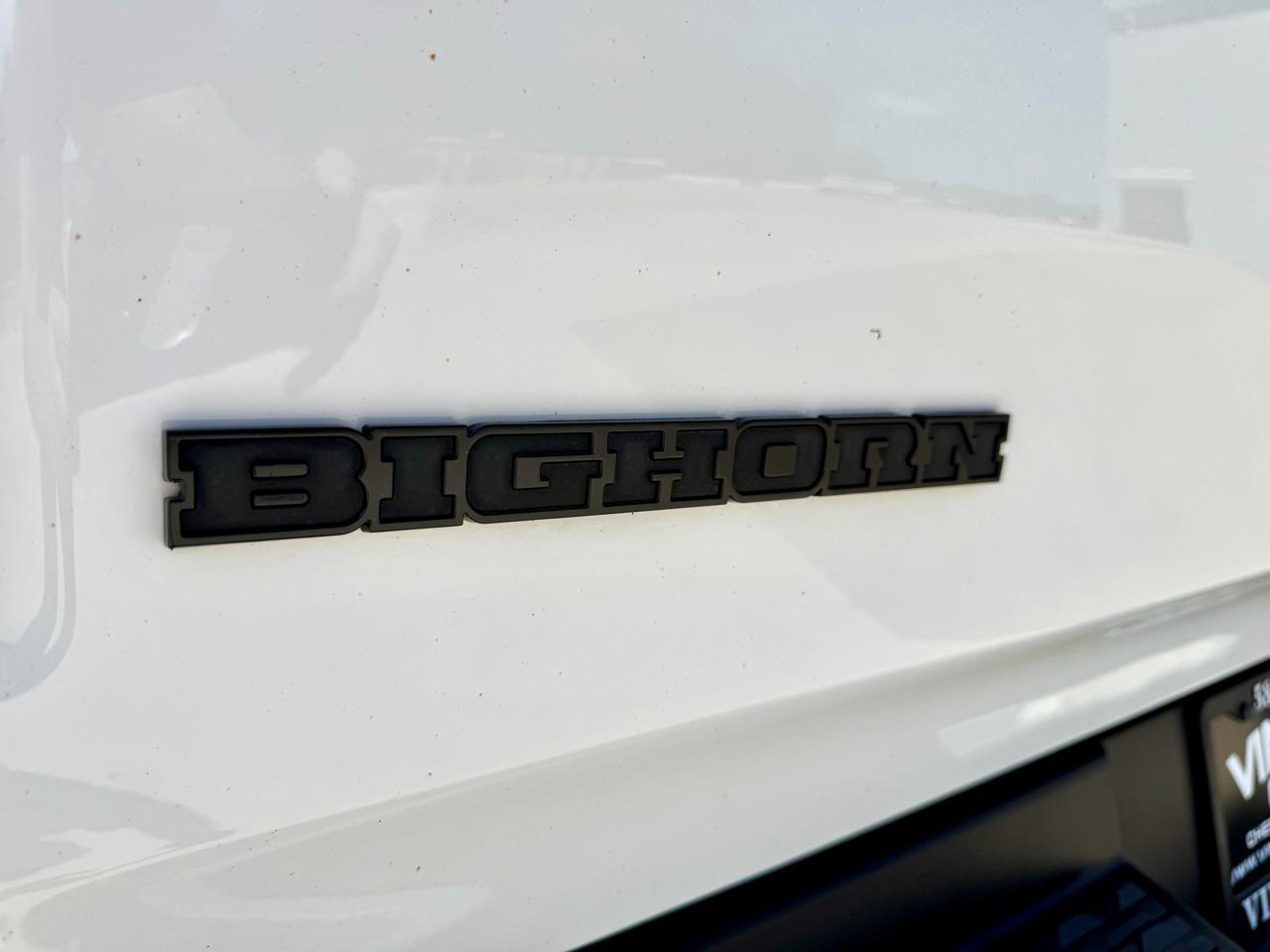 RAM 1500 Big Horn 4x4 Crew Cab 5'7" Box 2020