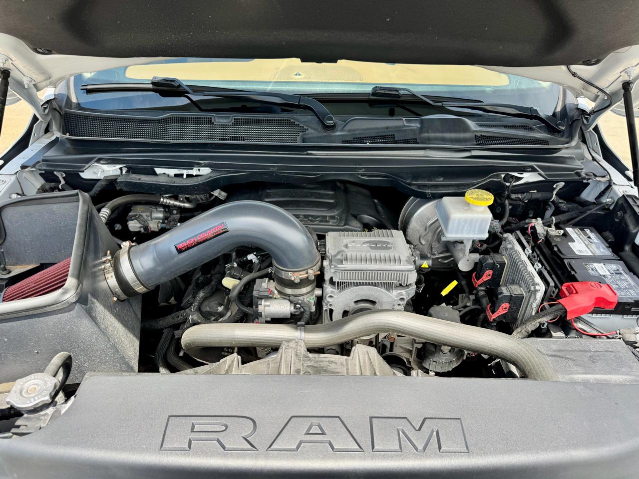 RAM 1500 Big Horn 4x4 Crew Cab 5'7" Box 2020