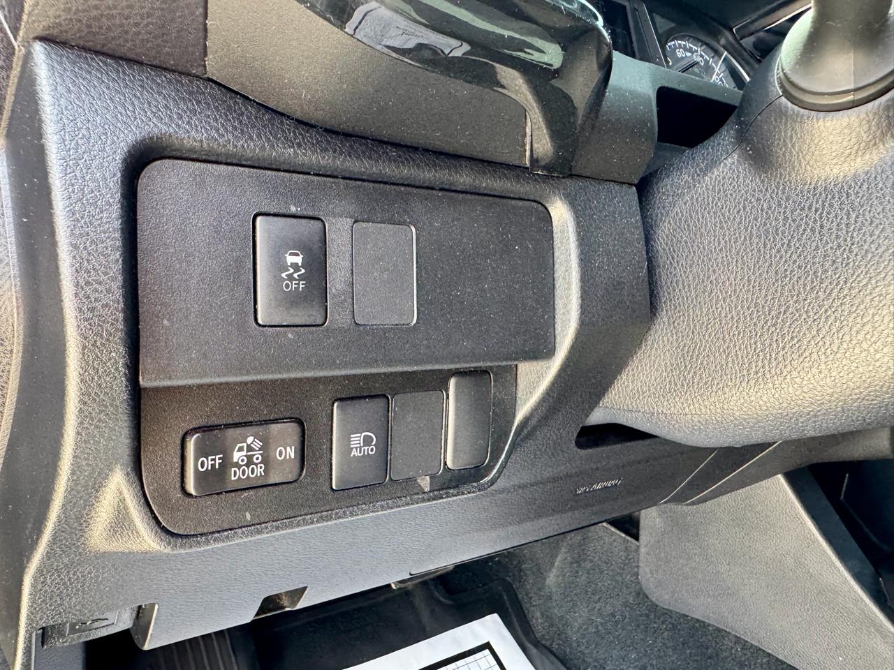 Toyota Tacoma 4WD SR5 Double Cab 5' Bed V6 AT (Natl) 2020