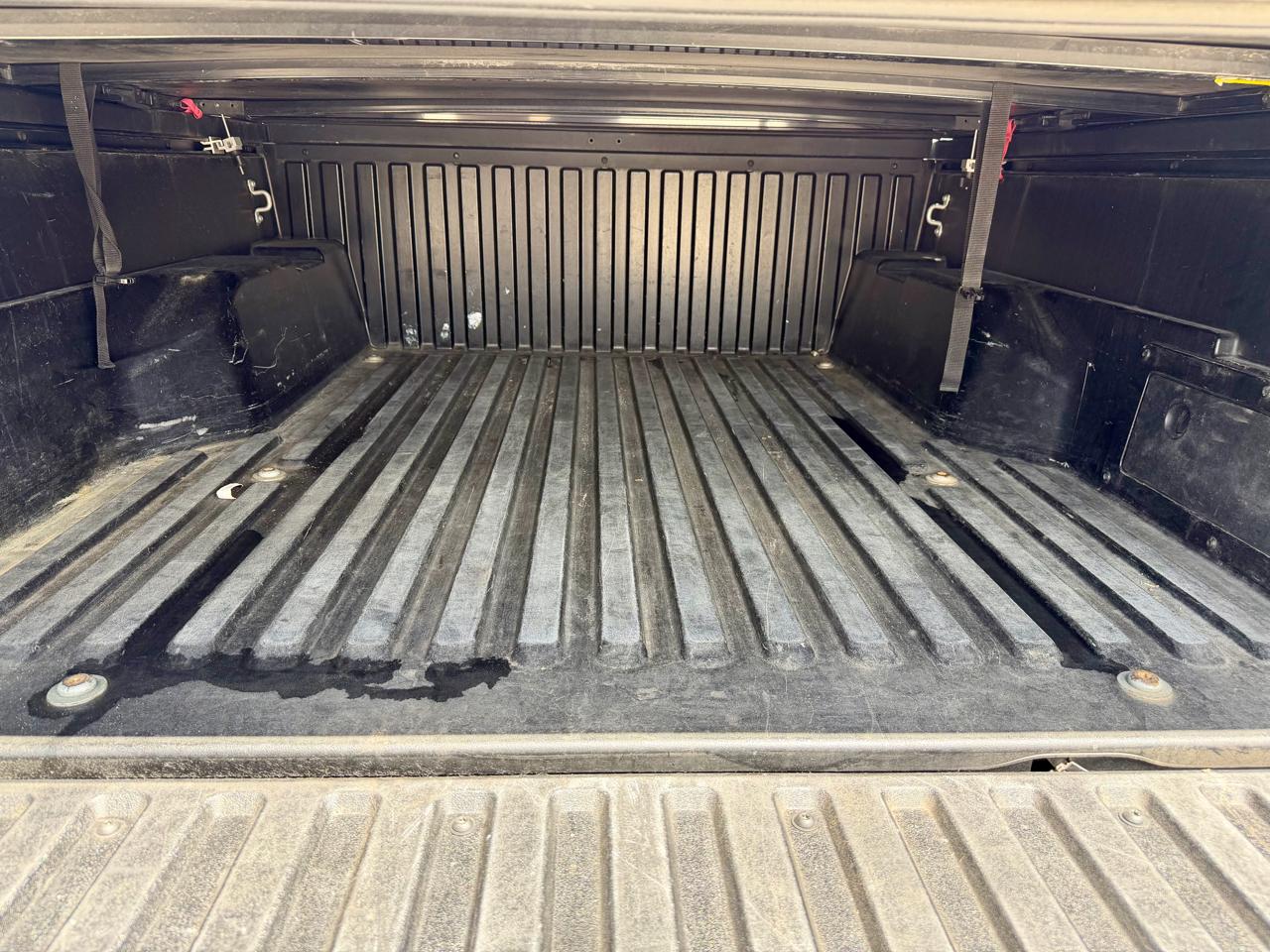 Toyota Tacoma 4WD SR5 Double Cab 5' Bed V6 AT (Natl) 2020