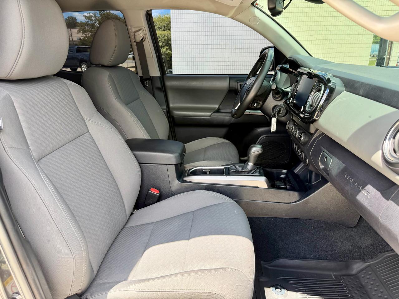 Toyota Tacoma 4WD SR5 Double Cab 5' Bed V6 AT (Natl) 2020