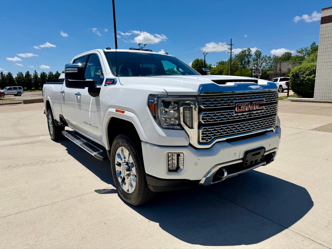 GMC Sierra 3500HD 4WD Crew Cab 172" Denali 2020