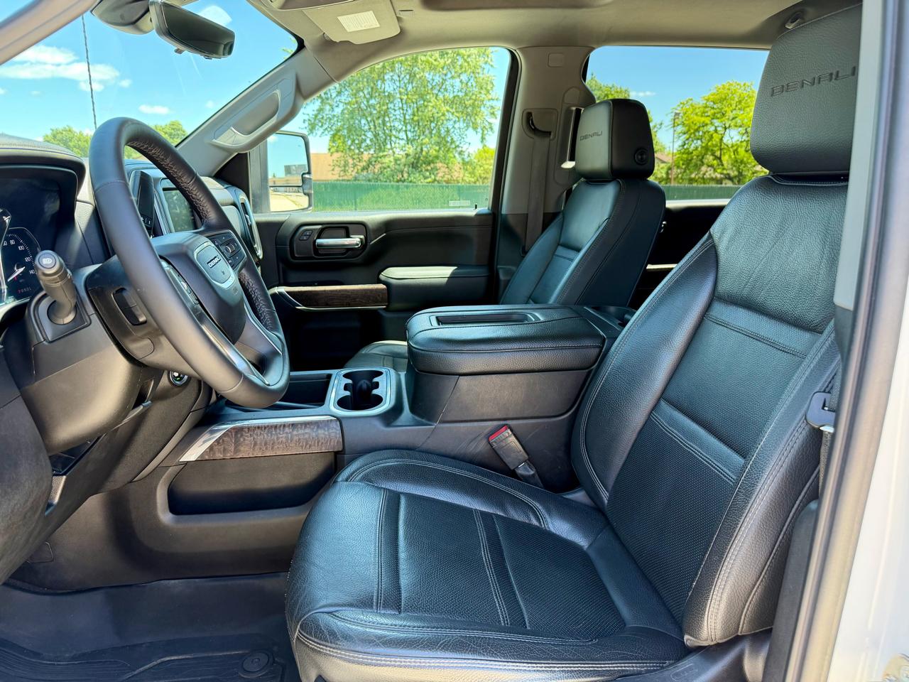GMC Sierra 3500HD 4WD Crew Cab 172" Denali 2020
