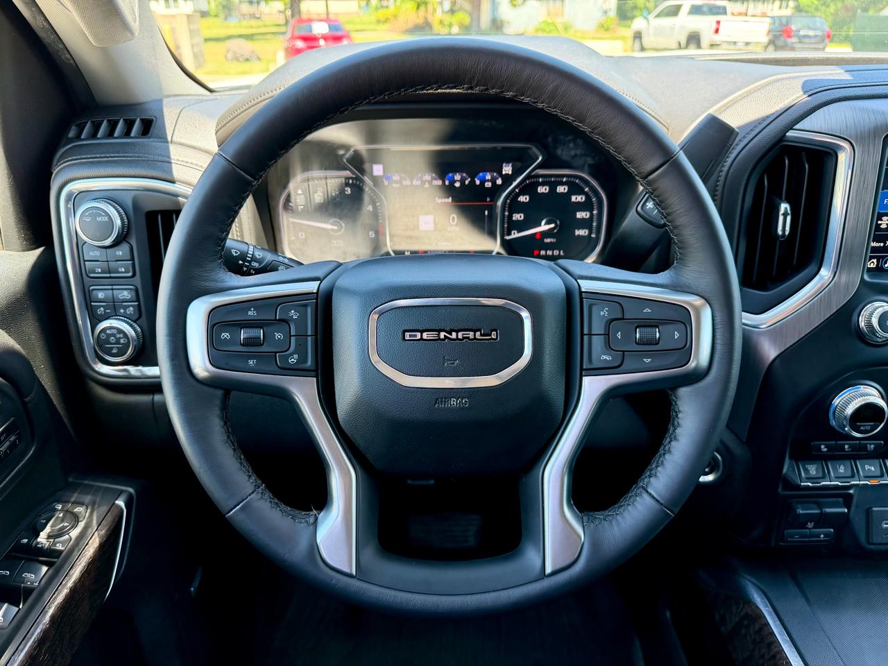 GMC Sierra 3500HD 4WD Crew Cab 172" Denali 2020