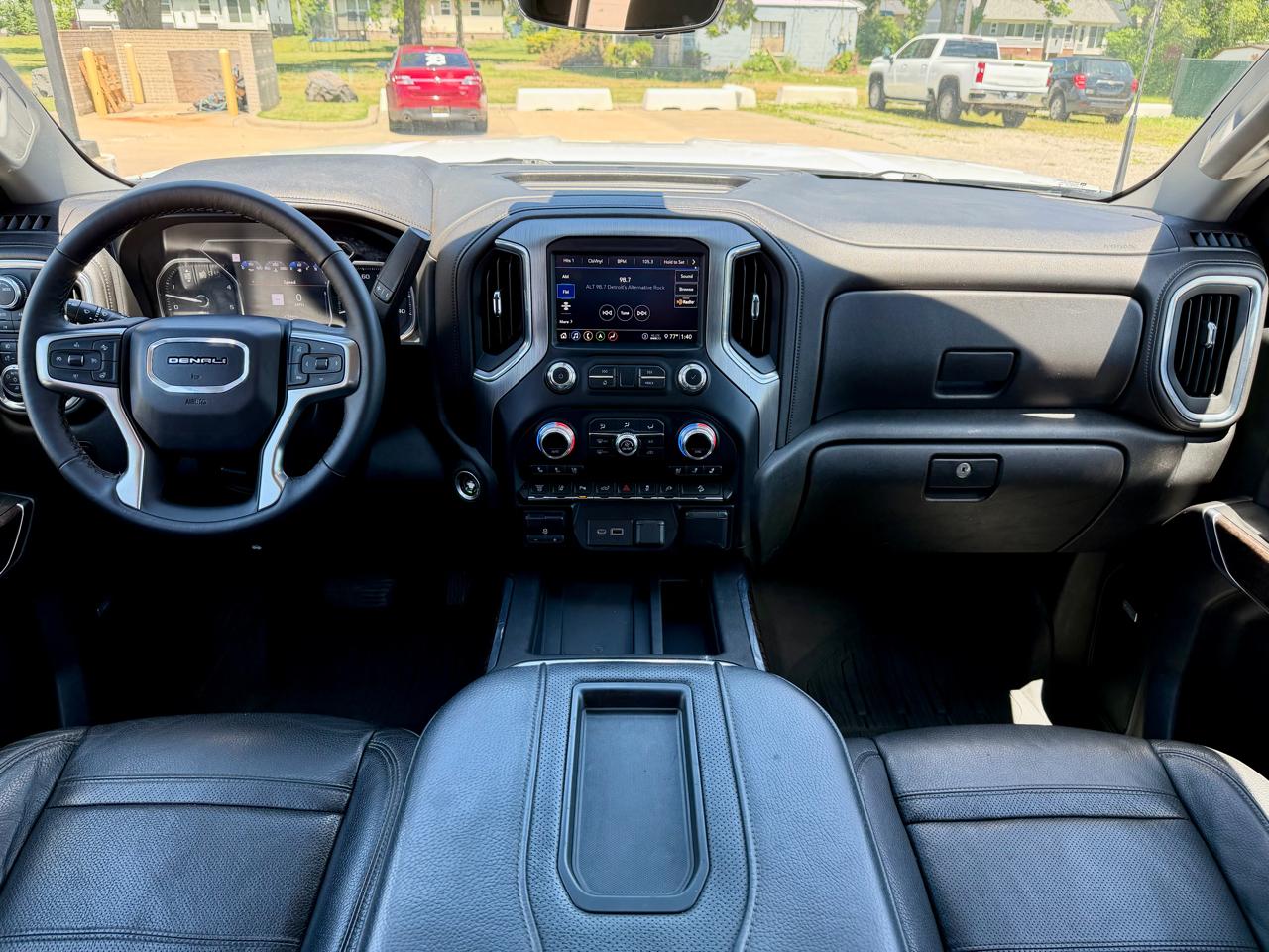 GMC Sierra 3500HD 4WD Crew Cab 172" Denali 2020