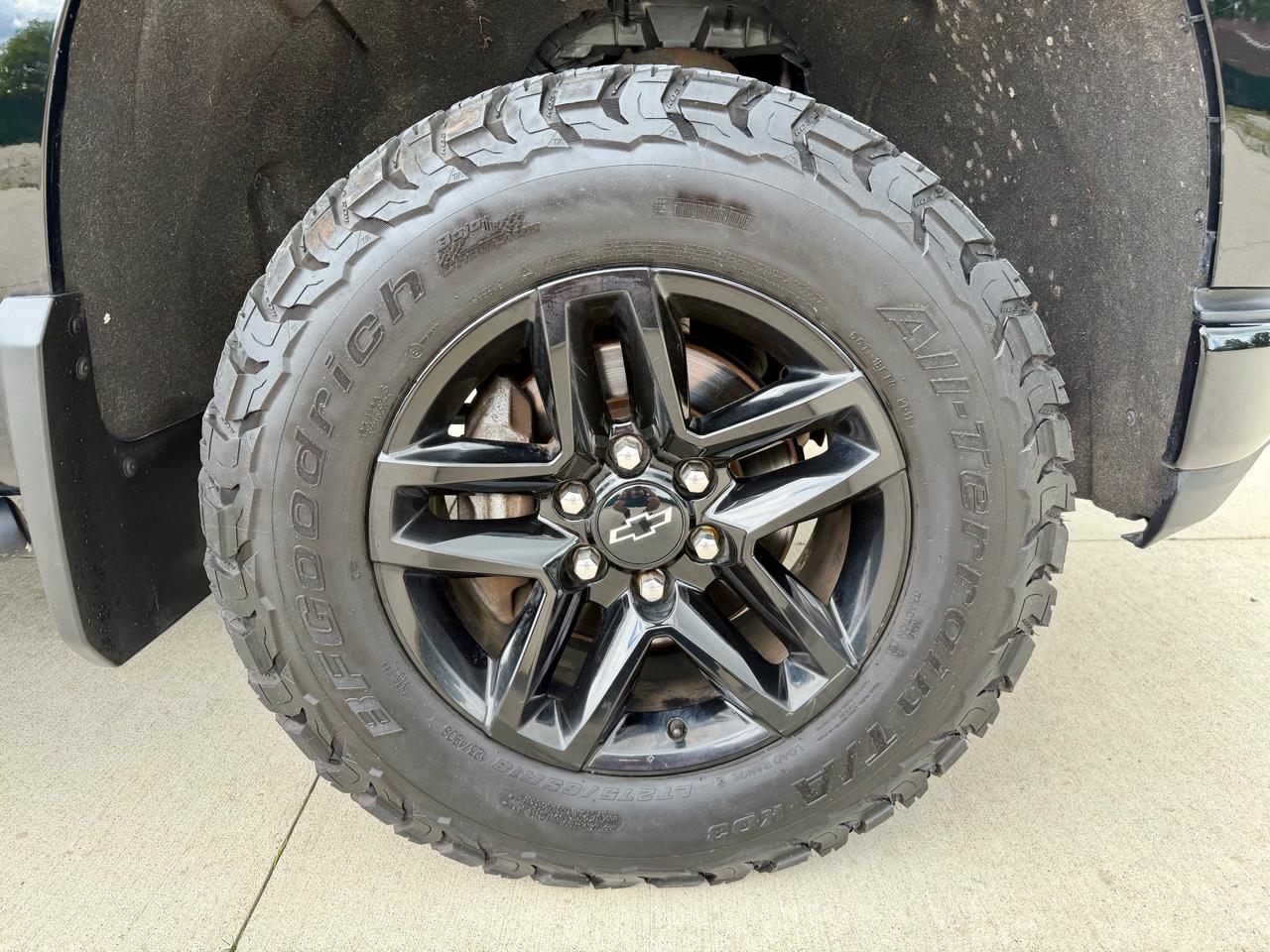 Chevrolet Silverado 1500 4WD Crew Cab 147" LT Trail Boss 2019