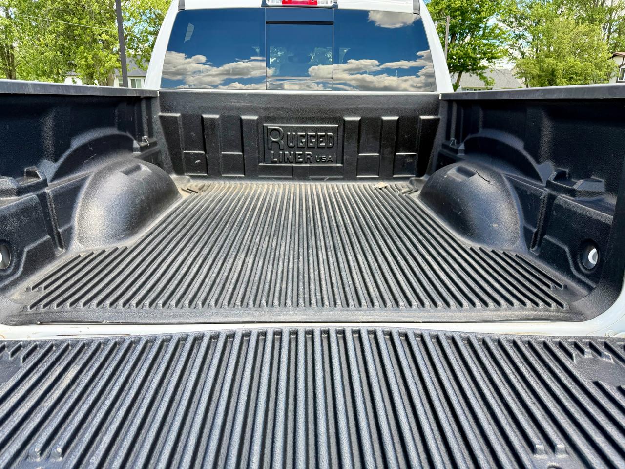 RAM 1500 Big Horn 4x4 Crew Cab 5'7" Box 2020