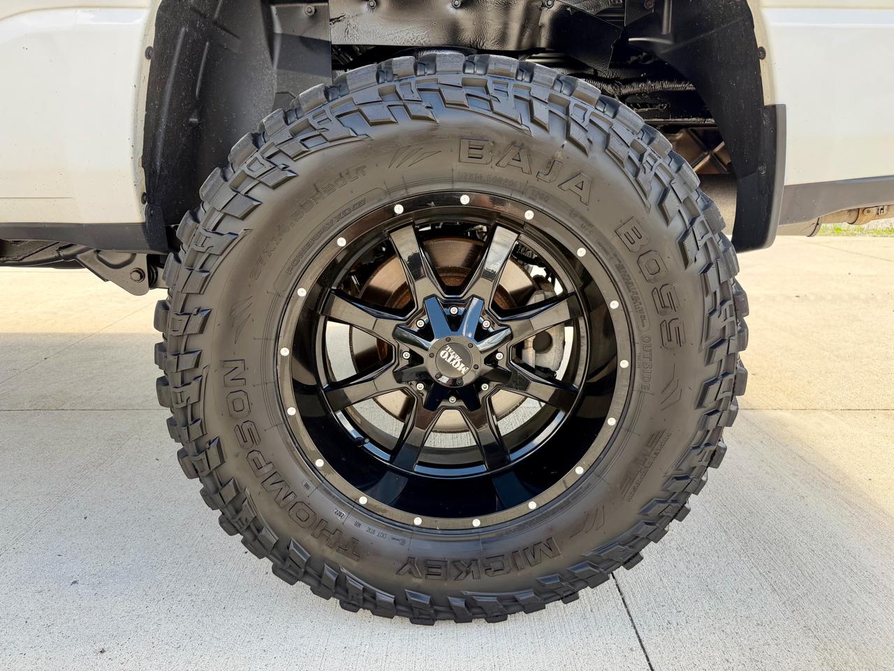 RAM 1500 Big Horn 4x4 Crew Cab 5'7" Box 2020