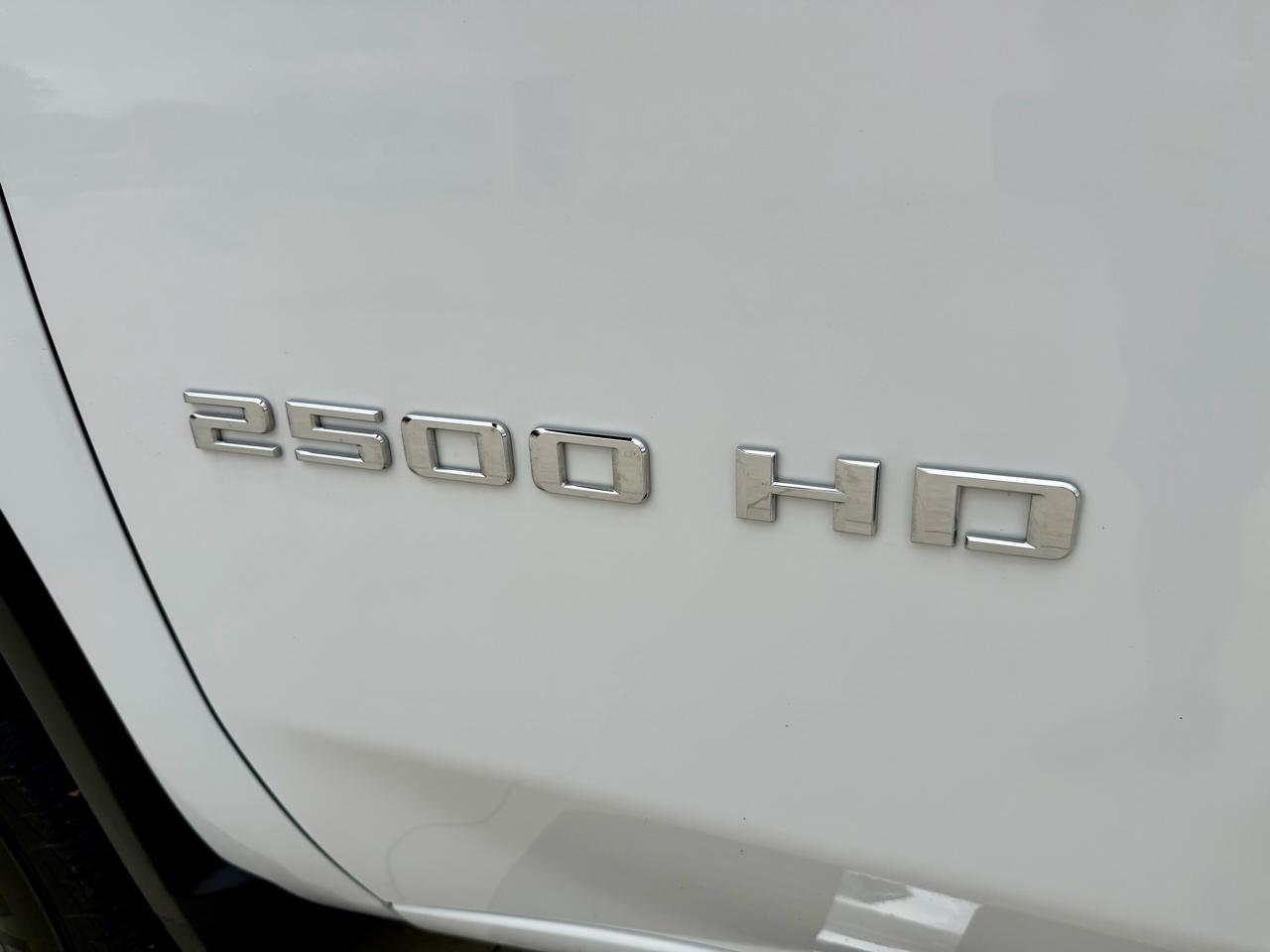 Chevrolet Silverado 2500HD 4WD Crew Cab 159" LTZ 2022