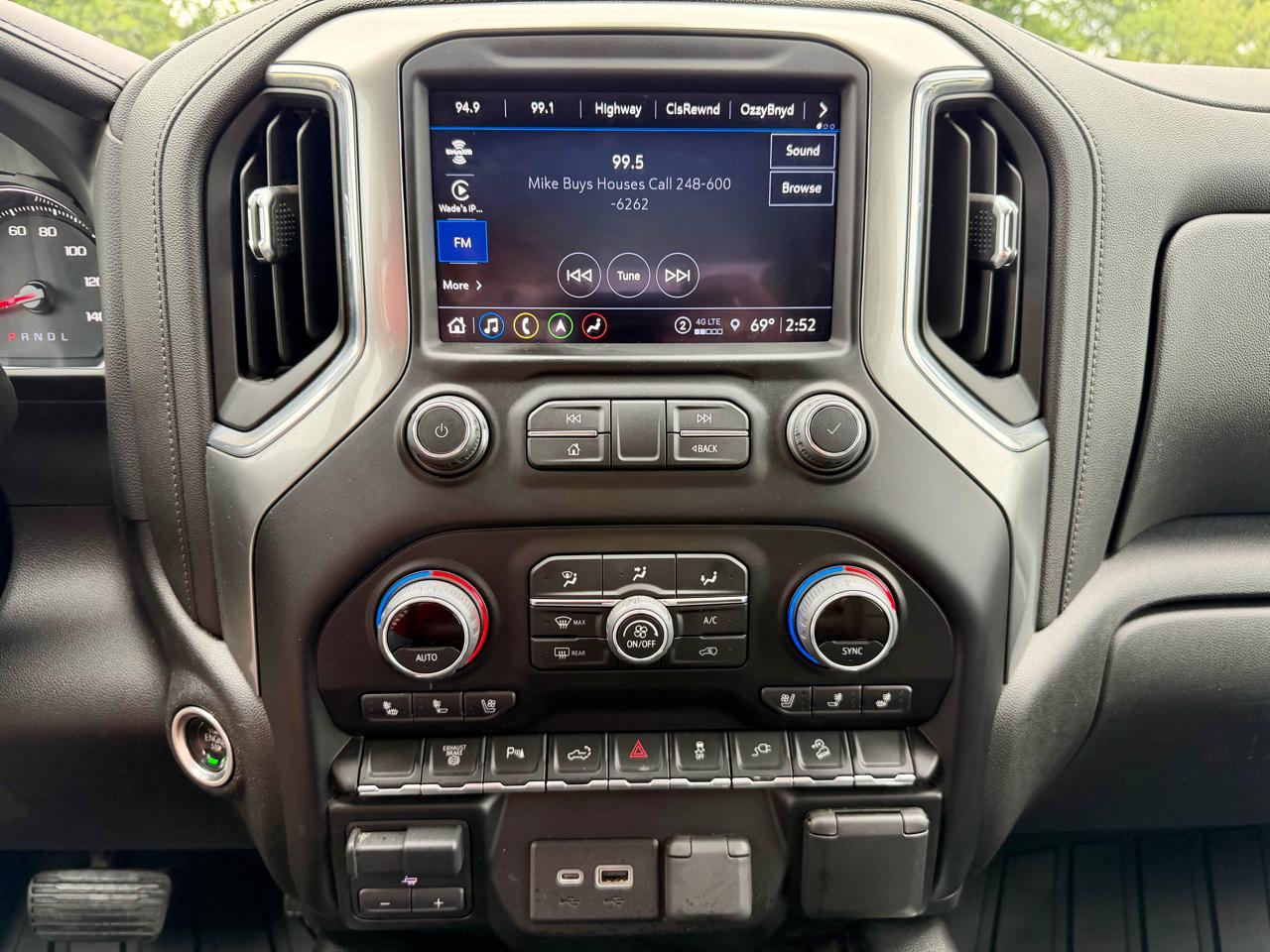 Chevrolet Silverado 2500HD 4WD Crew Cab 159" LTZ 2022