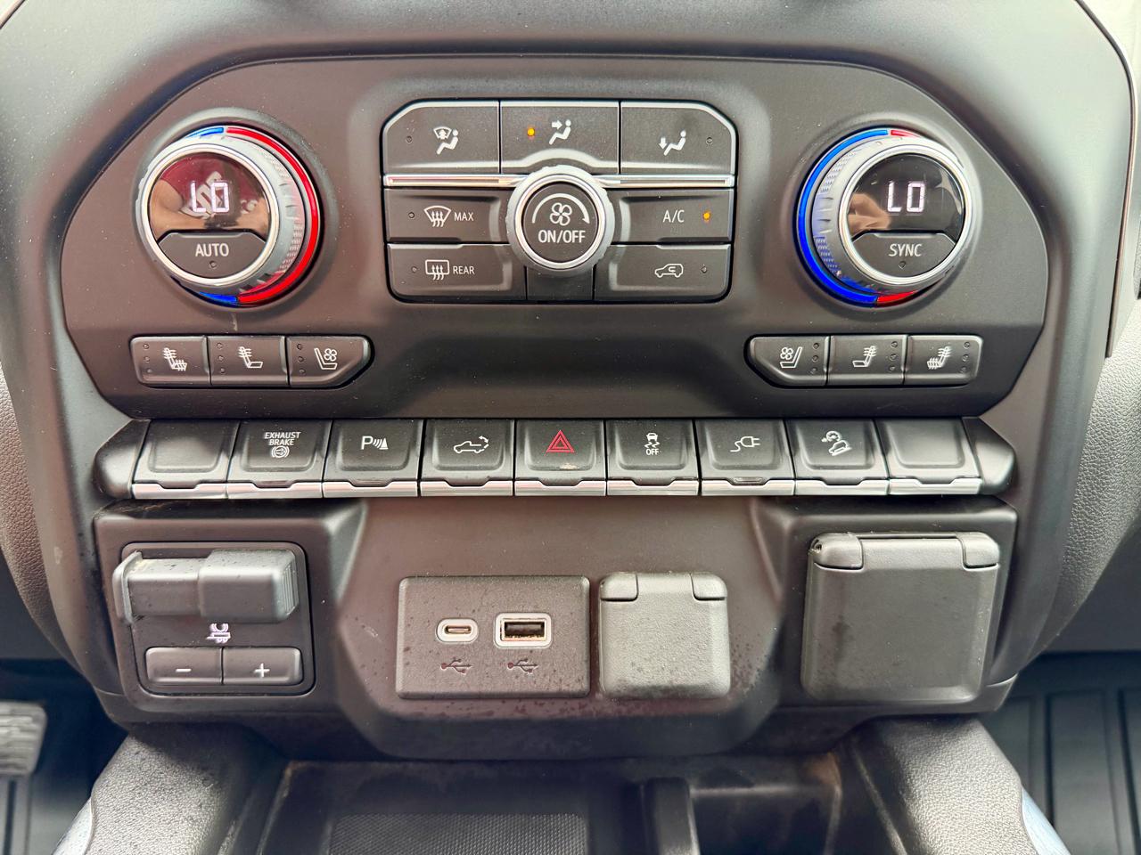 Chevrolet Silverado 2500HD 4WD Crew Cab 159" LTZ 2022